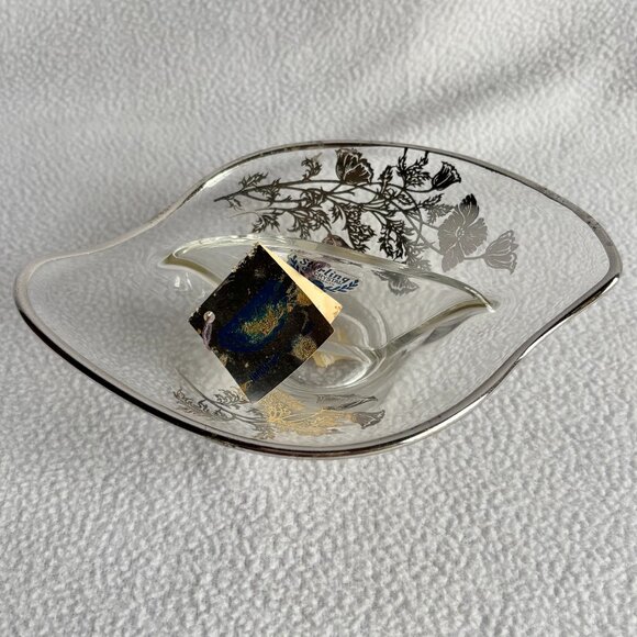 Sterling Silver on Clear Glass Flanders Poppy Divided Glass Dish - Picture 1 of 12